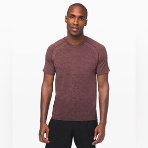 Lululemon Metal Vent Tech Short Sleeve Tee 2.0 - Red Dust/ Arctic Plum
